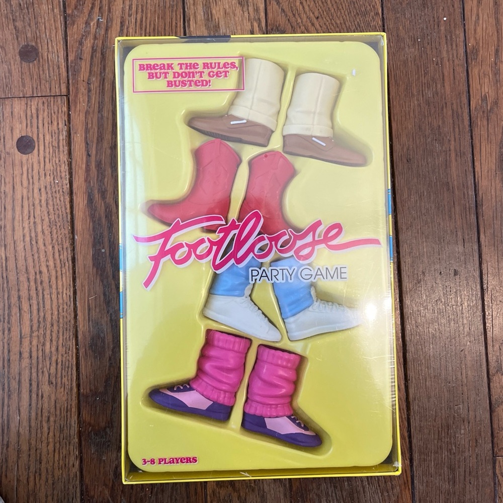 FUNKO Footloose Party Game BASED ON THE MOVIE! (3-8 PLAYERS, AGE 10+) NEW SEALED